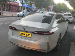 BMW 5 Series 2023 530Li Exclusive Luxury Package - ფოტო 3