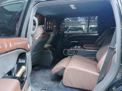 Hongqi Golden Sunflower Guoyao 2022 4.0T Monarch Flagship Edition 4 seats - ფოტო 8