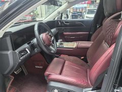 FAW Red Flag E-HS9 2022 690km Range Flagship Edition Six-Seater - ფოტო 12