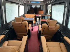 Hongqi Golden Sunflower Guoyue 2024 3.0T Business Edition 12-seater - ფოტო 5
