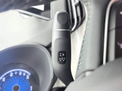 Hongqi E-QM5 2025 500km travel version - ფოტო 16