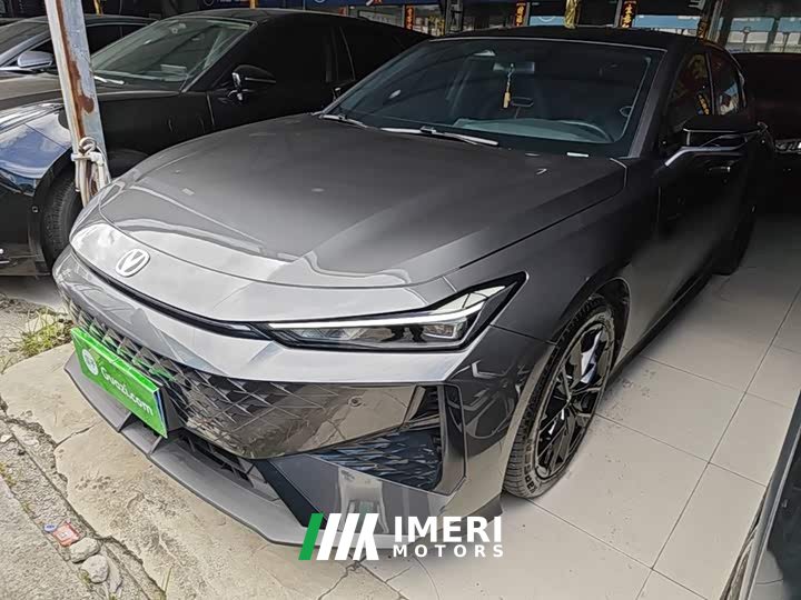 Changan UNI-V 1.5T premium