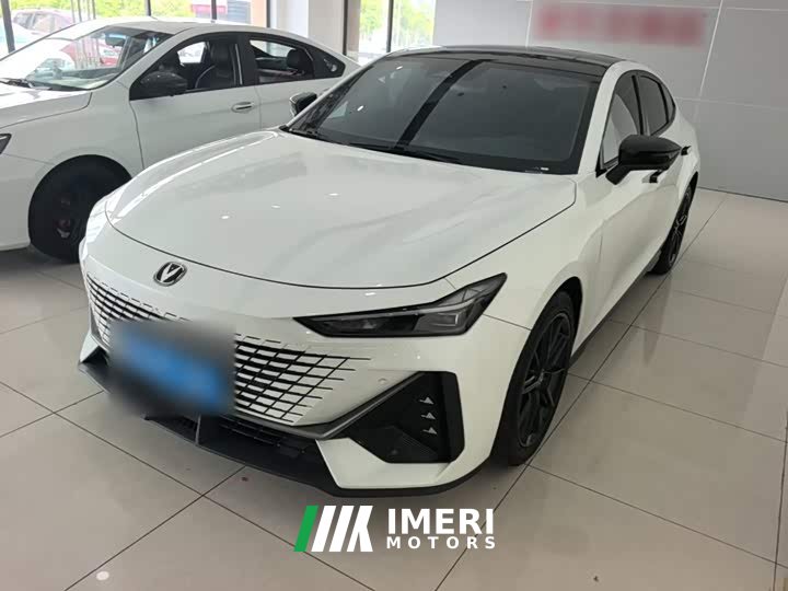 Changan UNI-V 1.5T Premium Version