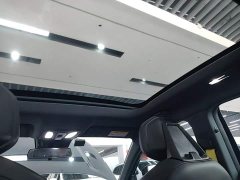 Changan UNI-V 2022 1.5T sports version - ფოტო 18