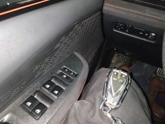 Changan UNI-V 2022 1.5T sports version - ფოტო 9