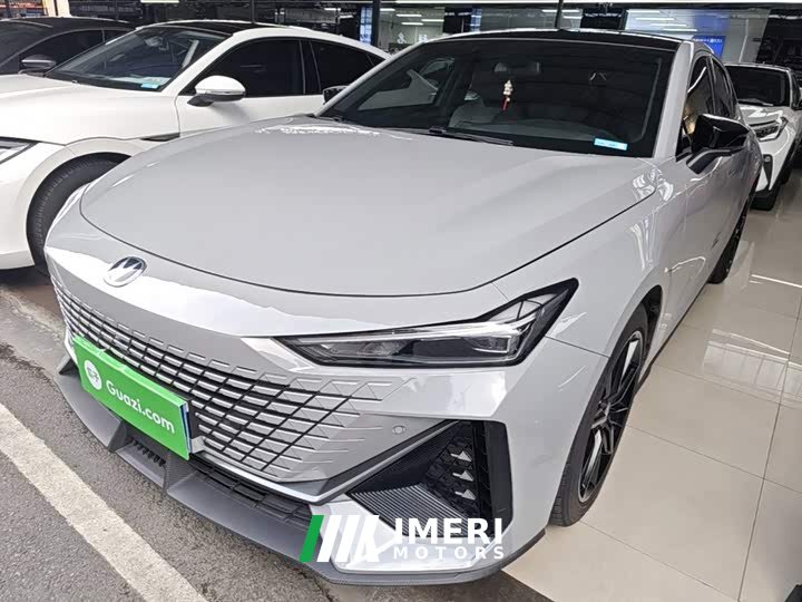 Changan UNI-V 1.5T ZunGui Edition