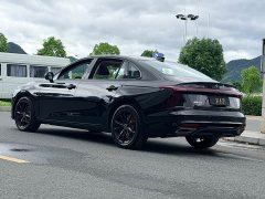 Hongqi H5 2025 1.5T DCT Xuanying 2 Million Edition - ფოტო 6