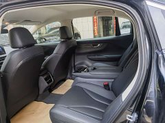 Hongqi E-QM5 2021 online appointment charging basic version 4 seats - ფოტო 10