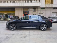 Hongqi E-QM5 2021 online appointment charging basic version 4 seats - ფოტო 2