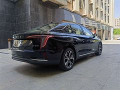 Hongqi E-QM5 2021 online appointment charging basic version 4 seats - ფოტო 5