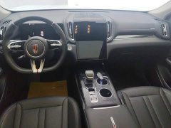 Hongqi HS3 2023 1.5T two-wheel drive good version - photo 12