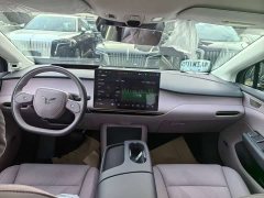 Hongqi Tiangong 05 2025 750 Smart Select Edition - ფოტო 8