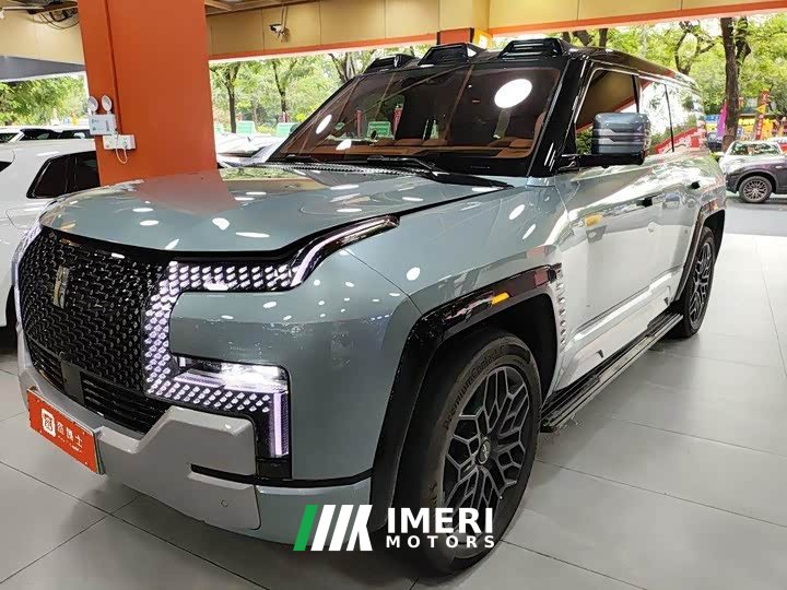 Yangwang U8 2023 Luxury Edition - ავტომობილი ჩინეთიდან