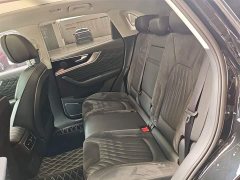 Hongqi HS5 2022 facelift 2.0T Zhilian Qixiang four-wheel drive version - ფოტო 17