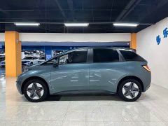 Baojun Yunduo 2023 360 Plus - ფოტო 9