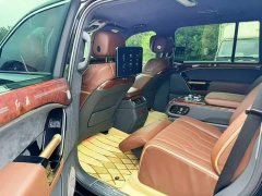 Hongqi Golden Sunflower Guoyao 2022 4.0T Monarch Flagship Edition 4 seats - ფოტო 6