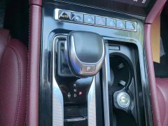 Hongqi H5 2024 2.0T automatic smart connected flag version - ფოტო 16
