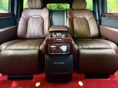 Hongqi Golden Sunflower Guoyao 2022 4.0T Elegant Flagship Edition 6 seats - ფოტო 6