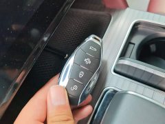 Hongqi HS7 PHEV 2024 2.0T PHEV four-wheel drive Qichang version 6 seats - ფოტო 9