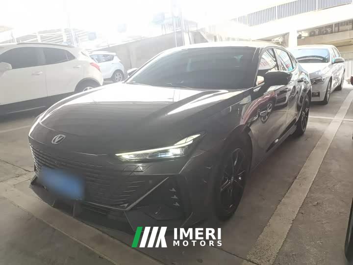 Changan UNI-V 2022 1.5T premium