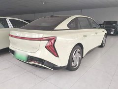 Hongqi EH7 2025 690 Smart Select Edition - ფოტო 7