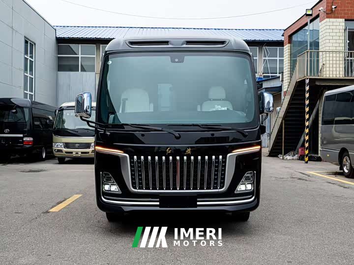 Hongqi Golden Sunflower Guoyue 3.0T flagship version 17 seats