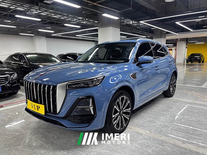 Hongqi HS5 2.0T four-wheel drive Qixiang Pro version