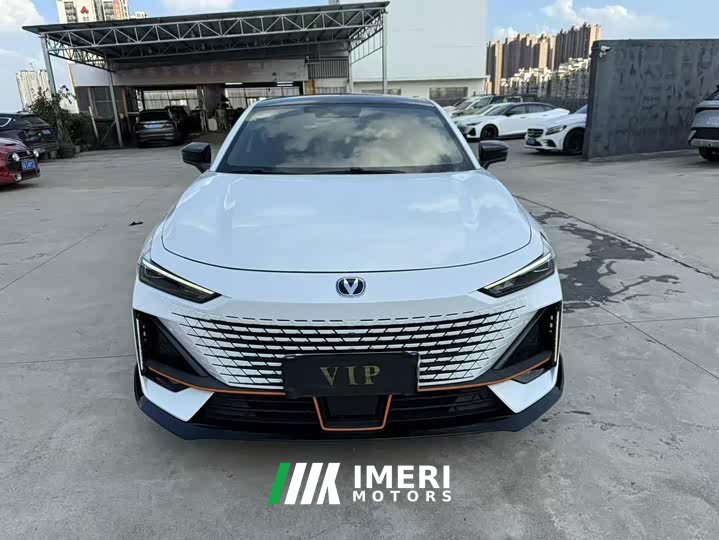 Changan UNI-V 1.5T Sport Edition