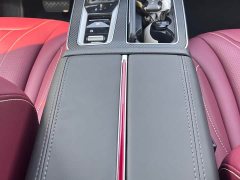 Hongqi HS5 2025 2.0T two-wheel drive Xuanying Edition - ფოტო 18