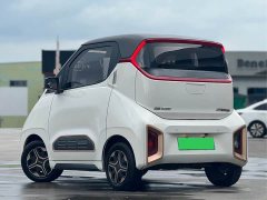 Baojun E200 2020 305KM Smart Travel Edition - ფოტო 4