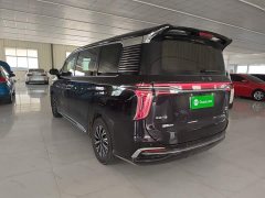 Hongqi HQ9 PHEV 2024 2.0T AWD Business Edition - ფოტო 5