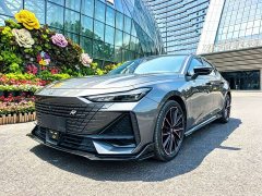 Changan UNI-V 2023 1.5T sports version - ფოტო 1