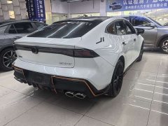 Changan UNI-V 1.5T Sport Edition - ფოტო 9