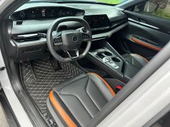 Changan UNI-V 2022 1.5T ZunGui Edition - ფოტო 3