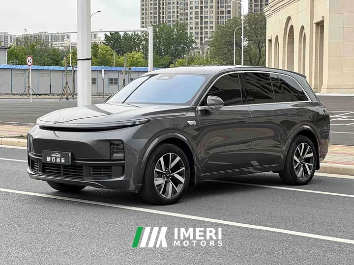 Li Auto Ideal L8 Pro