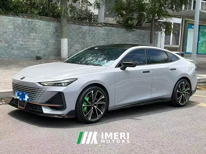 Changan UNI-V 1.5T sports version