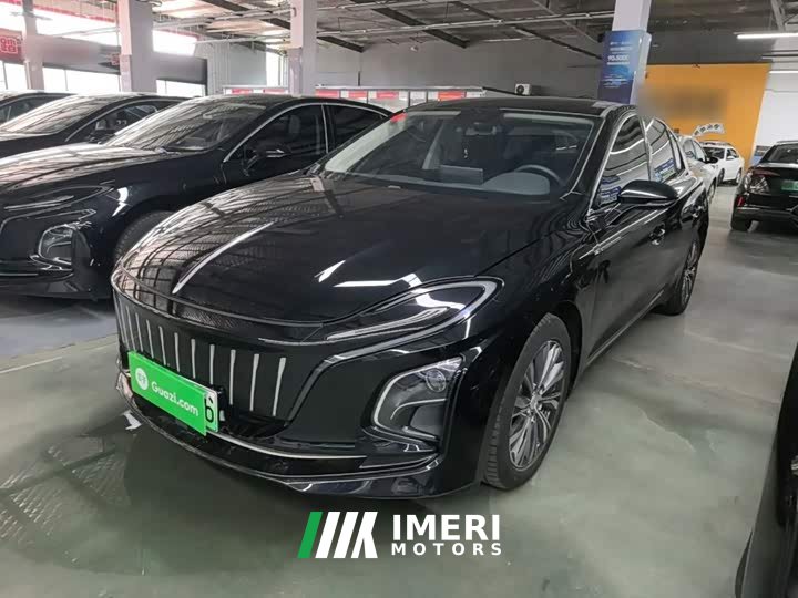 Hongqi E-QM5 431km Charging Enjoyment Edition