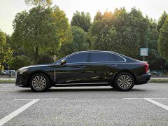 Hongqi H5 2025 1.5T DCT Flag Rhyme Edition - ფოტო 12