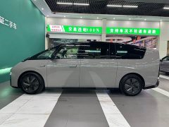 Li Auto Li Xiang MEGA Ultra - ფოტო 18