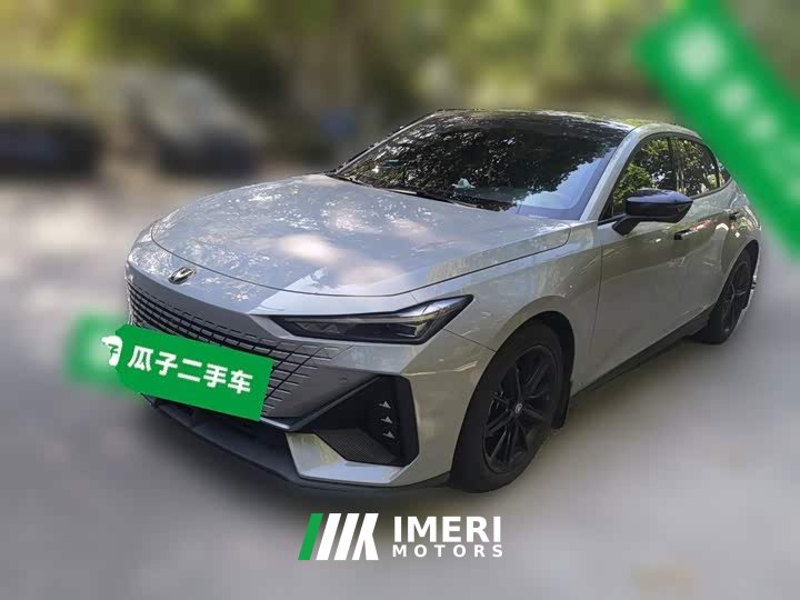 Changan UNI-V 1.5T premium