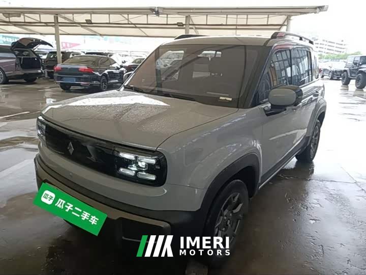 Baojun Yueye Plus flagship version 4 seats