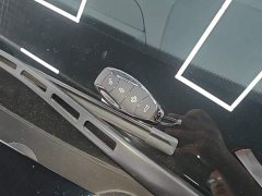 Ora Hongqi H5 2025 2.0T automatic Xuanying 2 million units commemorative edition - ფოტო 17