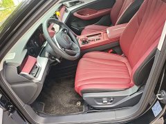 Hongqi H5 2025 1.5T DCT 600,000 units commemorative edition - ფოტო 15