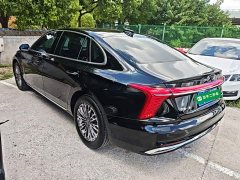 Hongqi H5 2025 1.5T DCT 600,000 units commemorative edition - ფოტო 5
