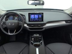 Hongqi E-QM5 2023 facelift basic travel version - ფოტო 12