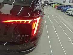 Hongqi E-QM5 2023 facelift basic travel version - ფოტო 8