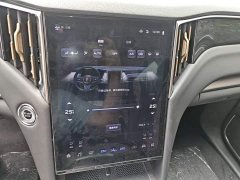 FAW Red Flag HS7 PHEV 2.0T PHEV AWD Flagship Comfort 6-Seater - ფოტო 13