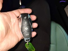 Hongqi EH7 2025 690 Smart Select Edition - ფოტო 9