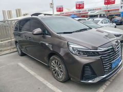 Buick GL8 2023 Land Business Class Comfort Edition - ფოტო 2