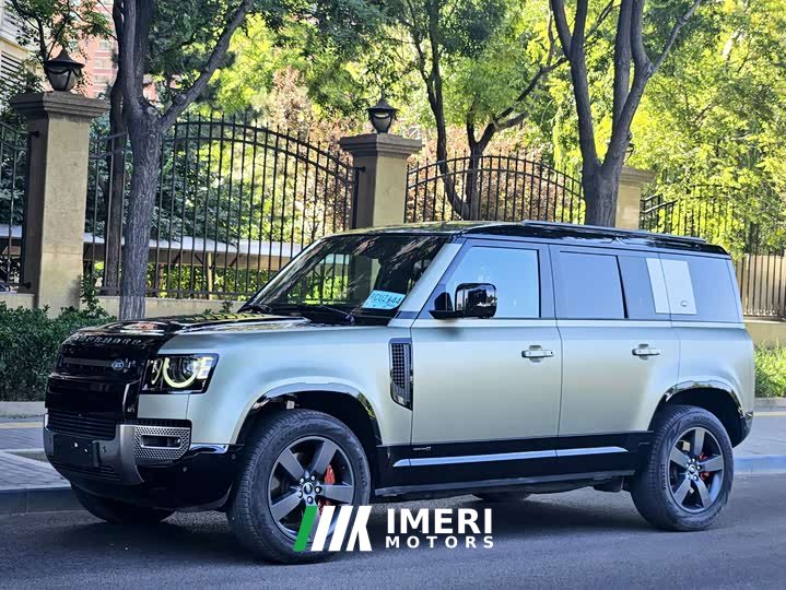 Land Rover Defender 110 3.0T P400 X